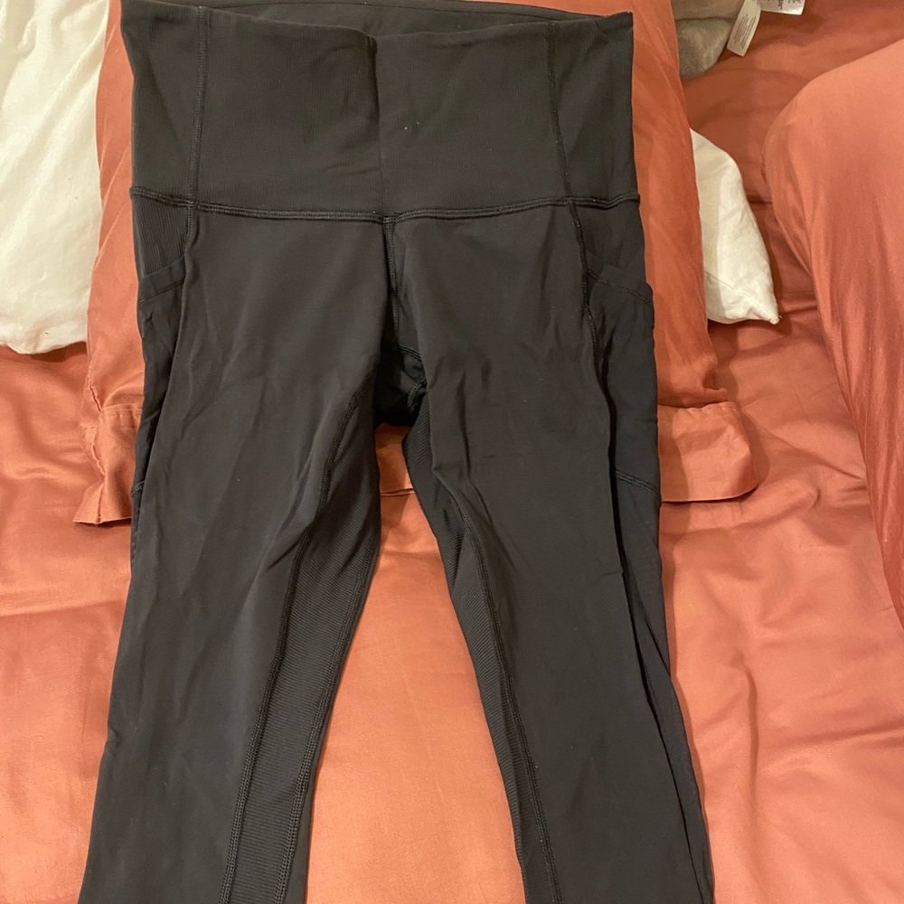 Black lulu leggings